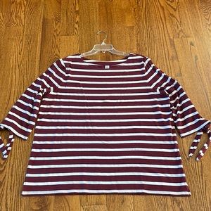 Old Navy XXL striped top